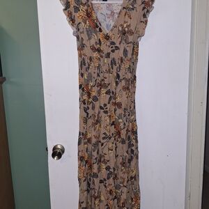 Elegant Floral Ruffle Dress